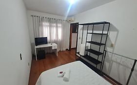 Studio junto a residência familiar a 3,10km do Parque Oktobertfest